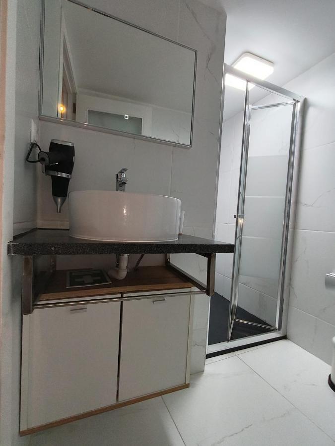 Central Apartamento 0 Ac Metro Nearby 波尔图 外观 照片